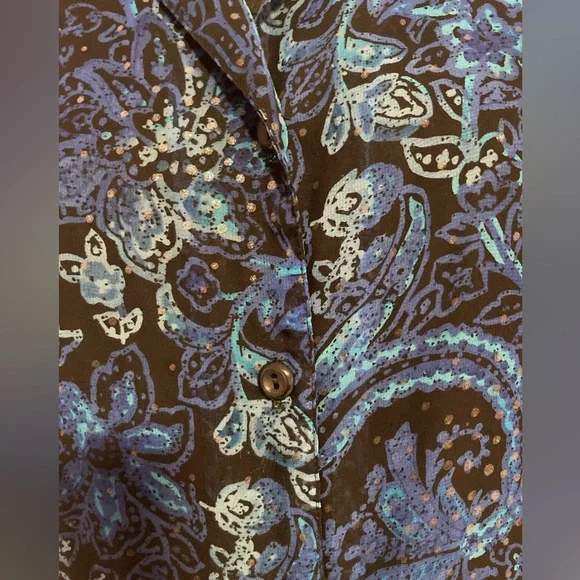 Sheer top with attached shell - Picture 5 of 5